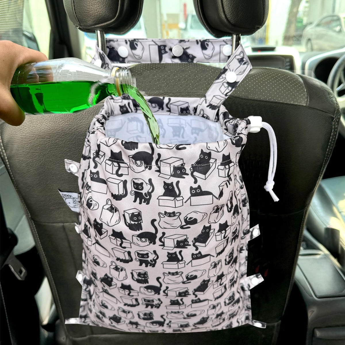 Leak-Proof Waterproof Car Trash Bag Foldable Multipurpose Trash bin Container Storage Cute Grocery Organizer for Automotive Cars SUVs and Trucks Backseat Headrest 7 Liters